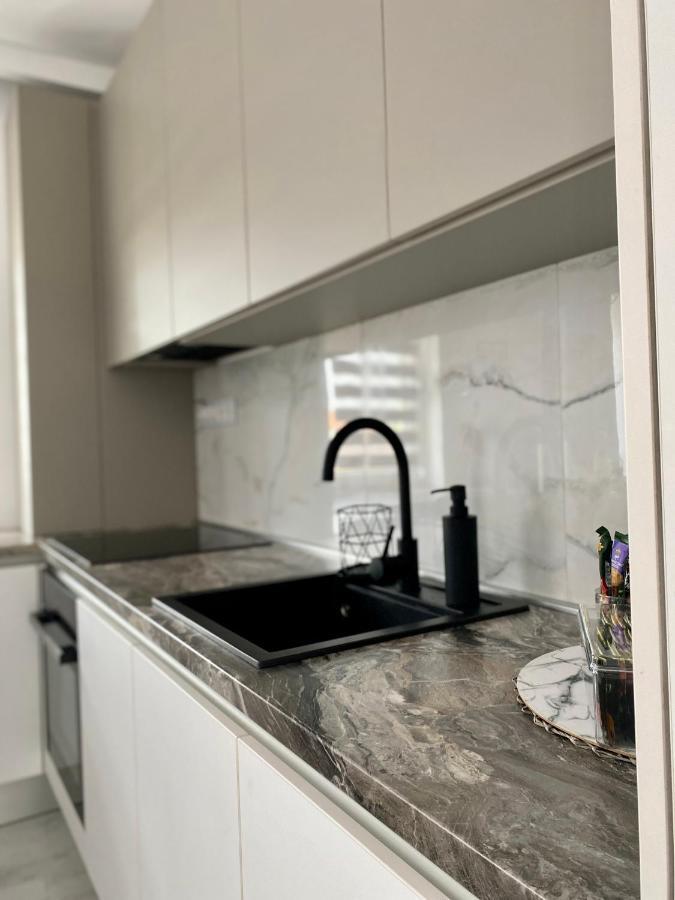 Velvet Studio Târgu-Mureş Exteriör bild