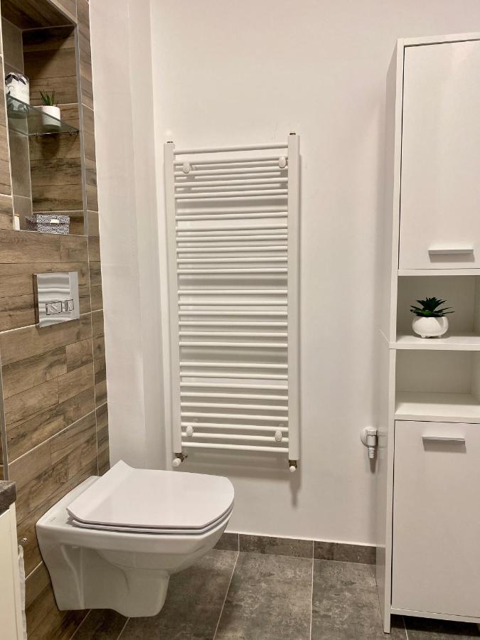 Velvet Studio Târgu-Mureş Exteriör bild
