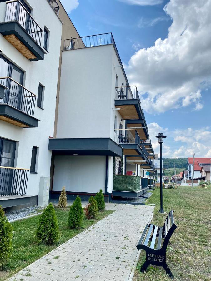 Velvet Studio Târgu-Mureş Exteriör bild
