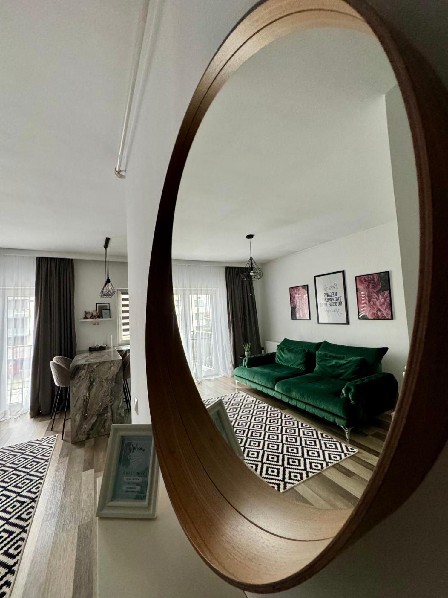 Velvet Studio Târgu-Mureş Exteriör bild